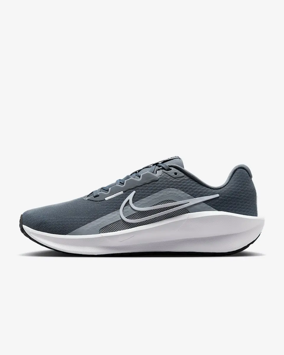 Nike Downshifter 13