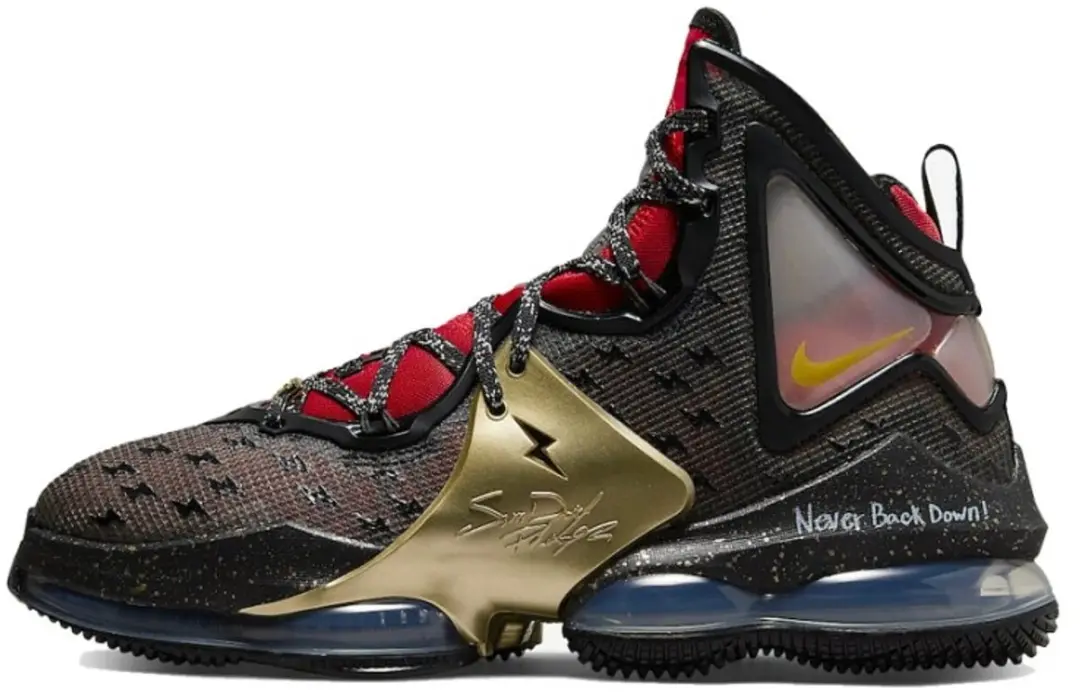 Nike Lebron 19 Doernbecher