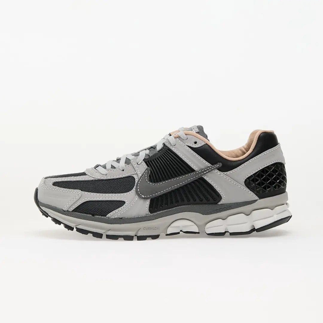 Nike Zoom Vomero 5 "Dark Smoke Grey"