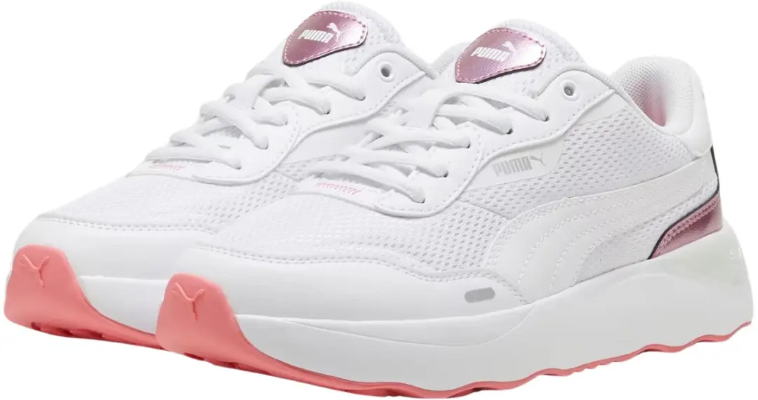 PUMA Runtamed Platform GirlPower Schoenen - Wit