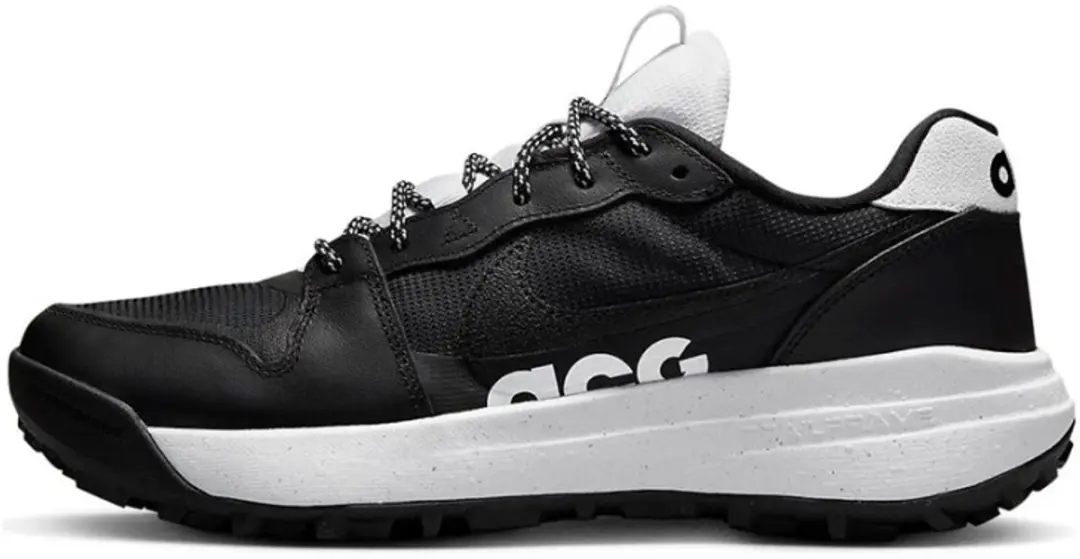 Nike ACG Lowcate