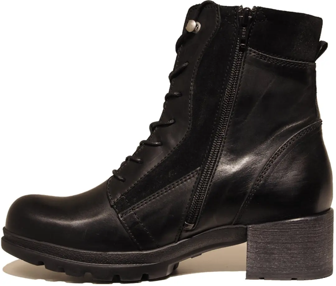 Wolky 0610030 000 Zwarte Leren Veterboots Dames