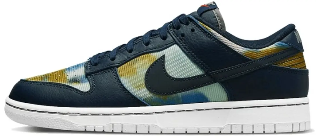 Nike Dunk Low Graffiti