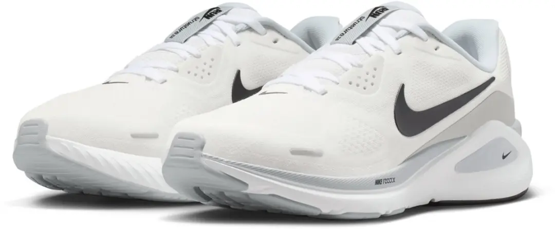 Nike W Structure 26 HJ1101-101 - Schoen 38 - Multicolor