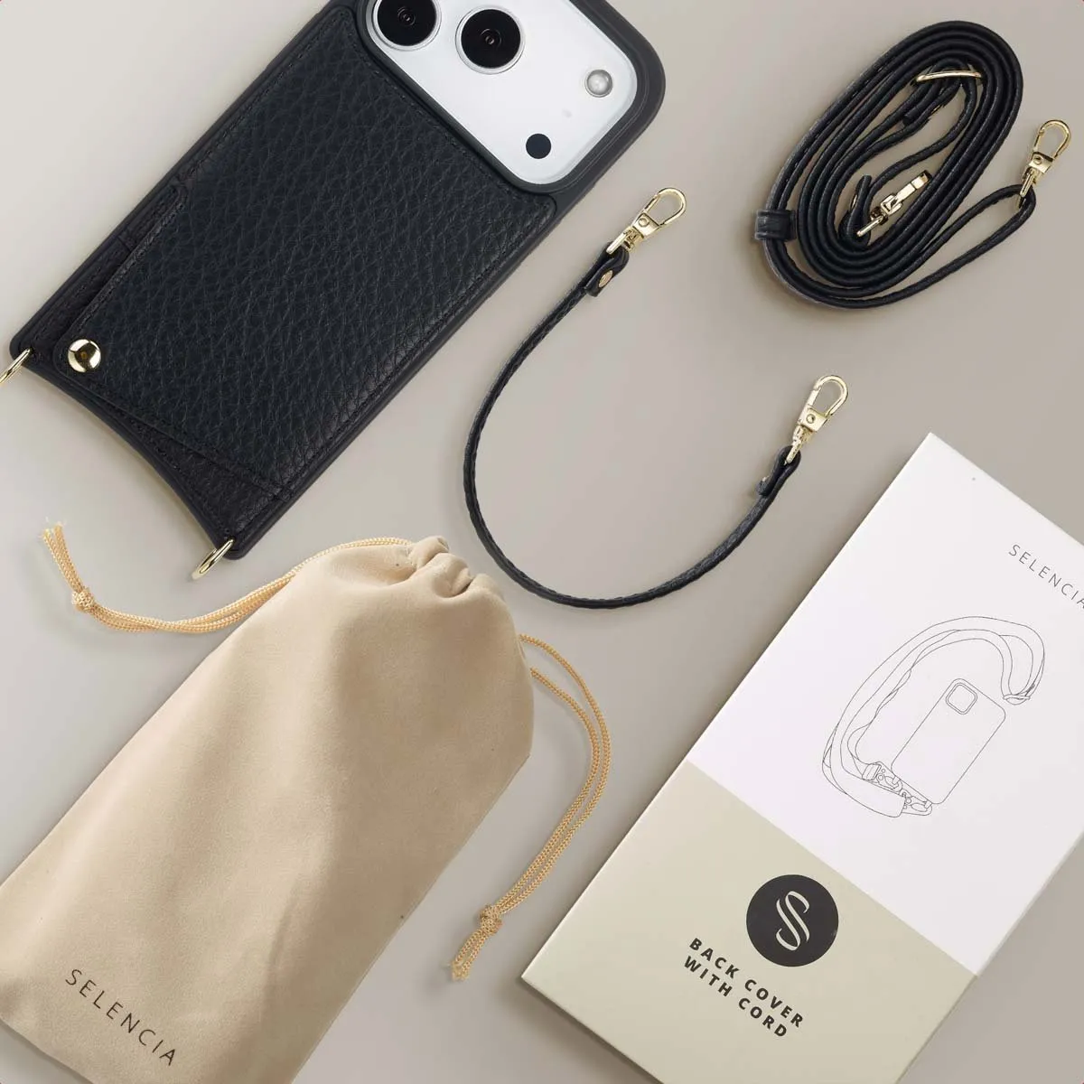 Selencia Hoesje iPhone 17 Pro - Backcover met koord - 2 Pasjes - Zwart - afbeelding 6 van 6