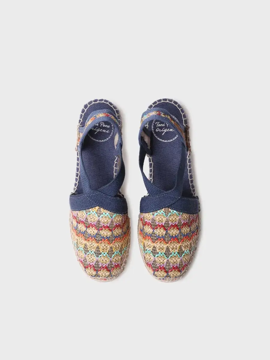 Vegan espadrille voor dames van veelkleurige stof met sleehak