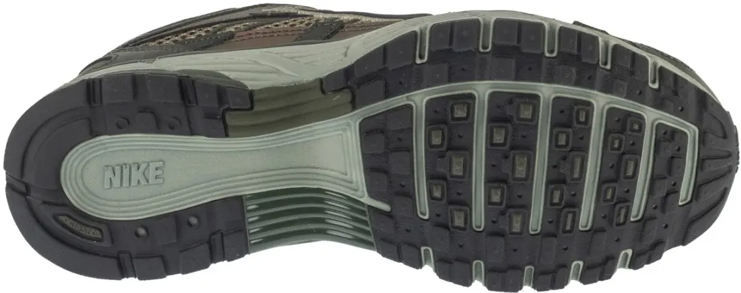 Nike W P-6000 SE IF1756-300 Sneakers - Groen