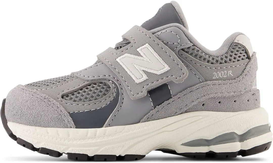 New Balance IV2002 Unisex Sneakers