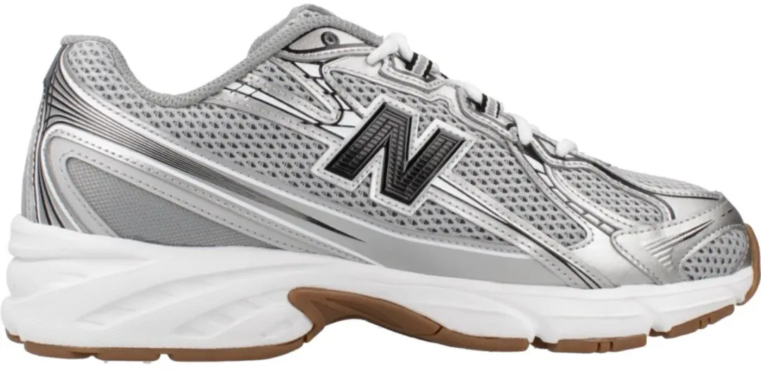 New Balance 740