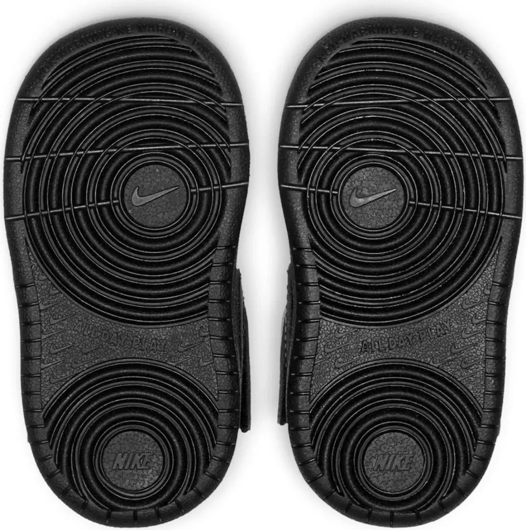 Nike Sneakers 25 - Zwart