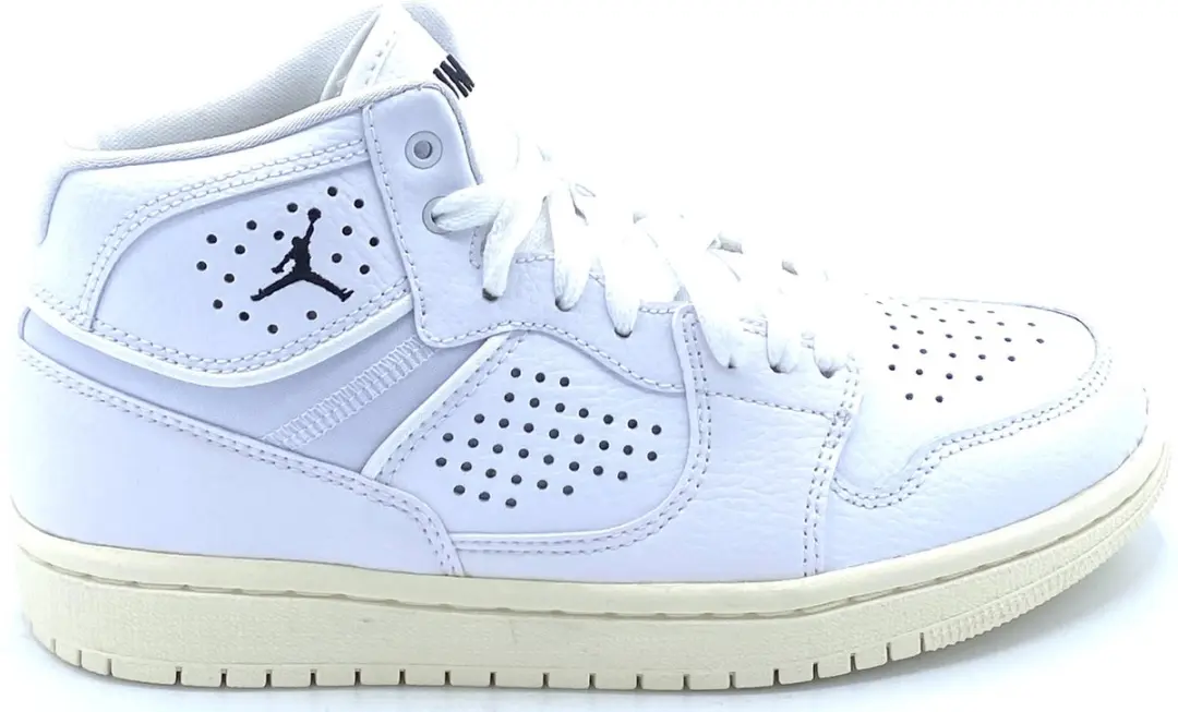 Nike Jordan Acces- Sneakers