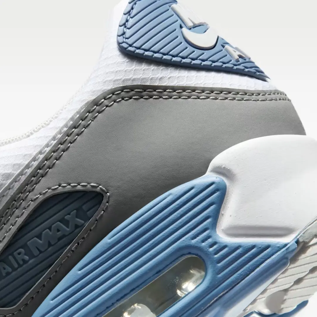 Nike Air Max 90 - Wit - Maat 44.5 - afbeelding 3 van 6