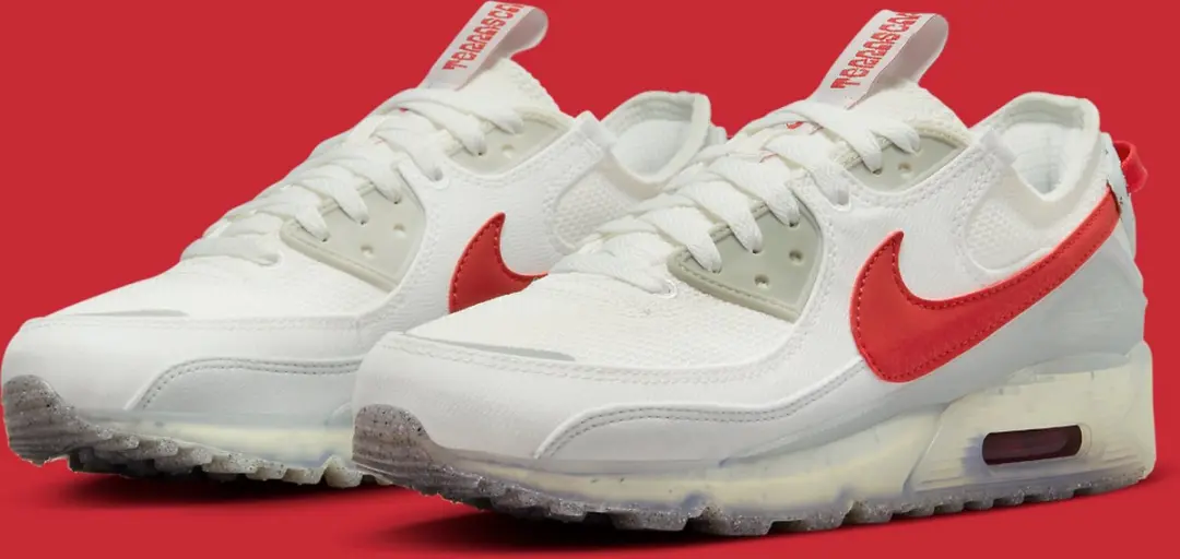 Nike Nike Air Max 90 Terrascape Sneakers �White/Red�