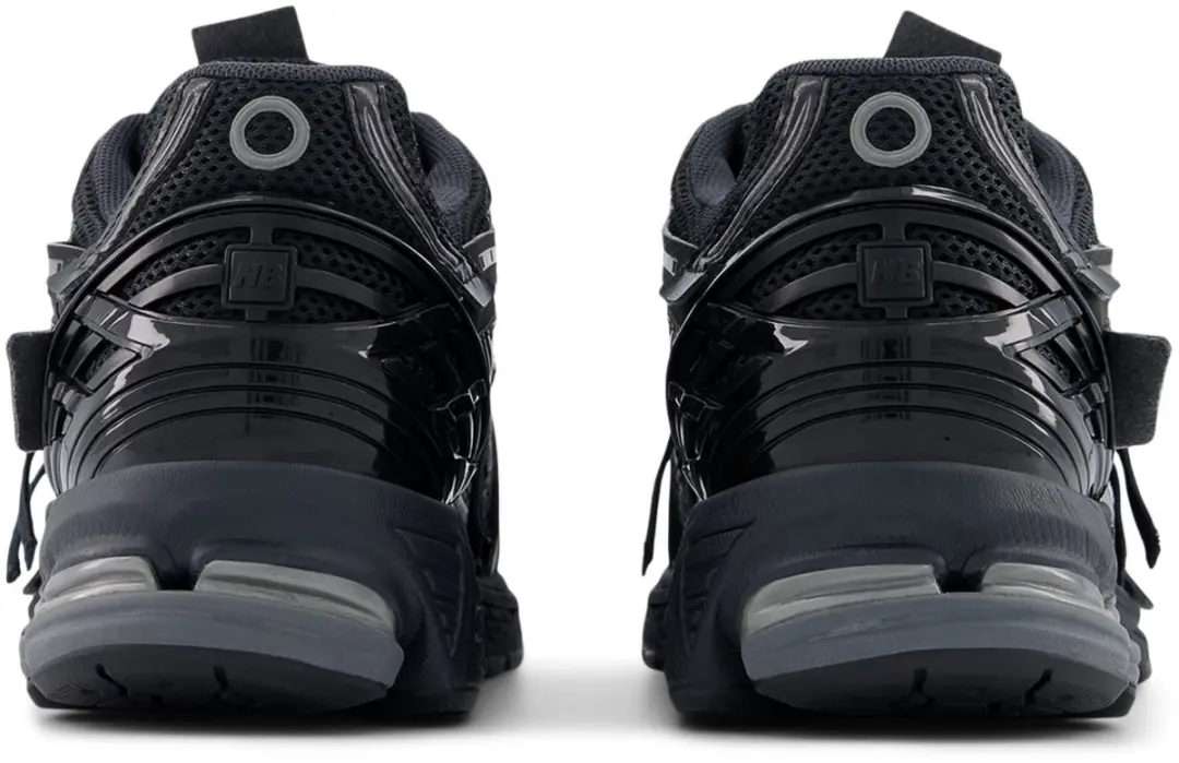 New Balance M1906AF Sneakers - Zwart