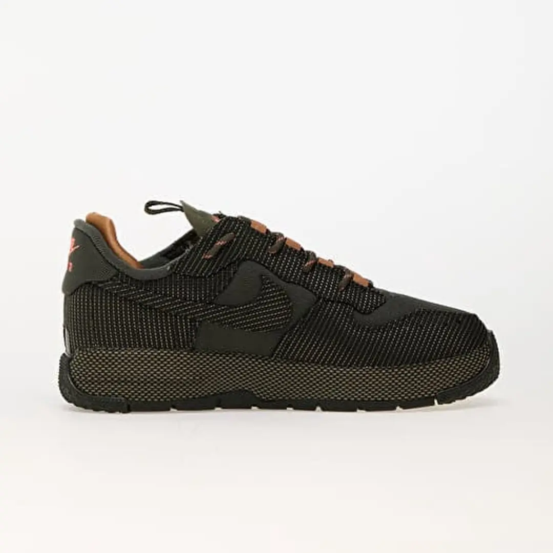 Nike air force 1 wild maat 39