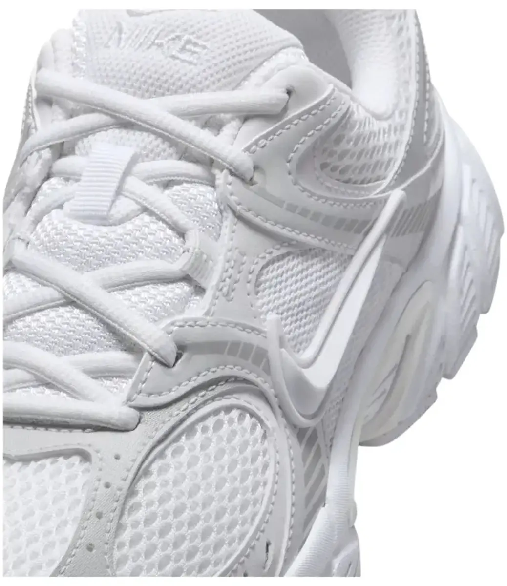 Nike V5 RNR Hq7901-101 Dames Sneakers - Wit