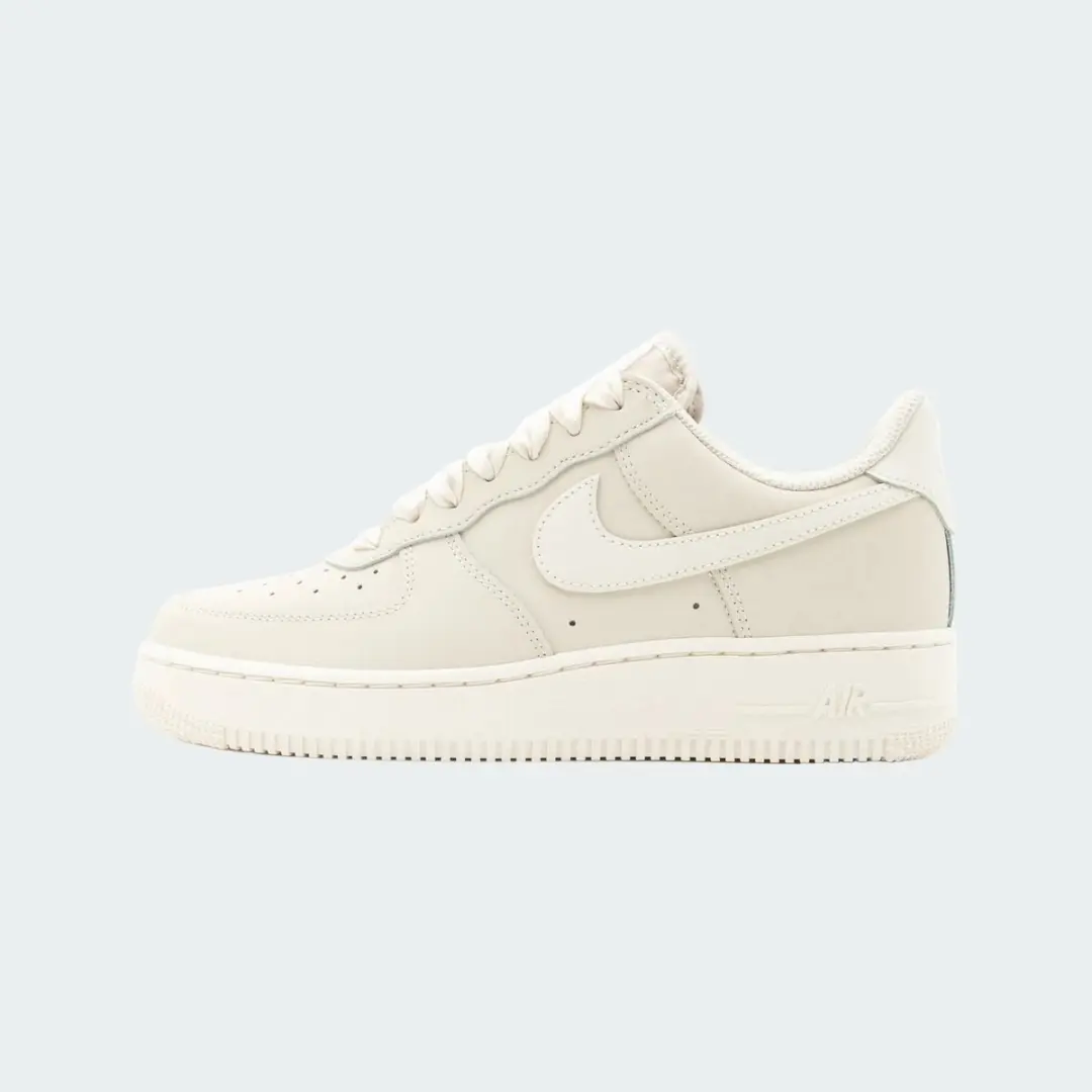 Nike Air Force 1 Low Retro Premium