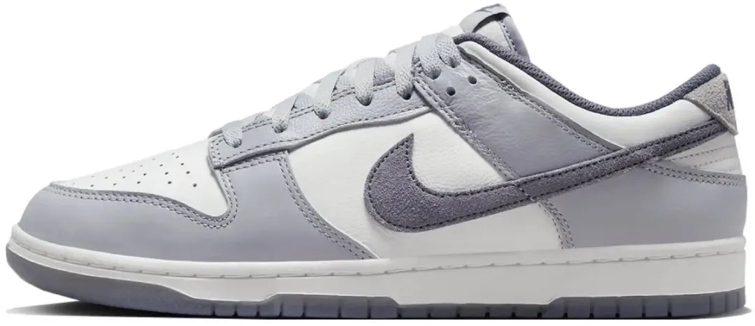 Nike Dunk Low SE 'Light Carbon' maat 49.5.