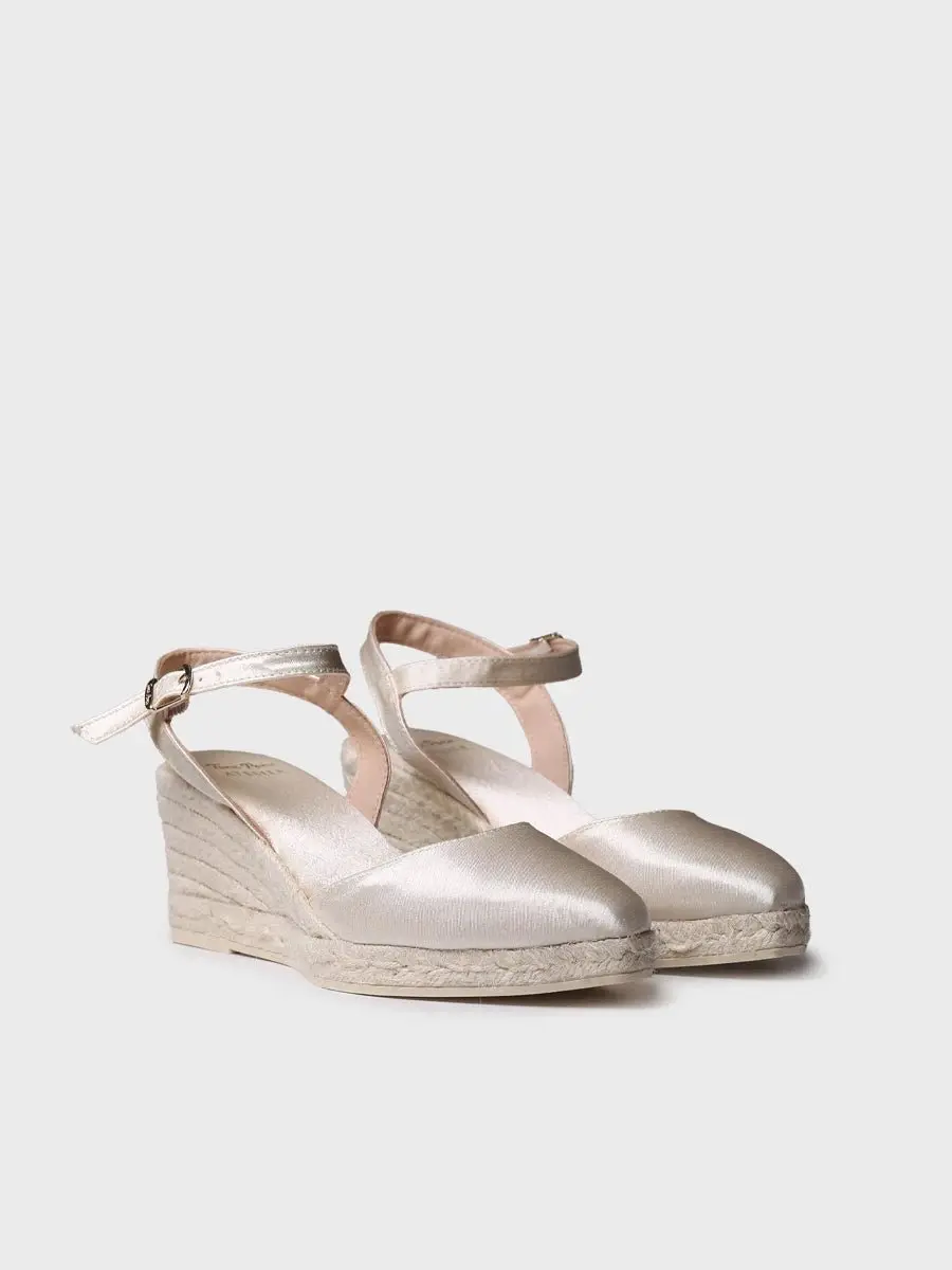Dames espadrilles met satijnen sleehak