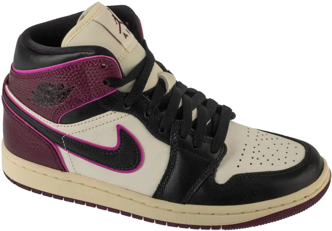 Air Jordan 1 Mid SE, Vrouwen, Wit, Sneakers, maat: 40