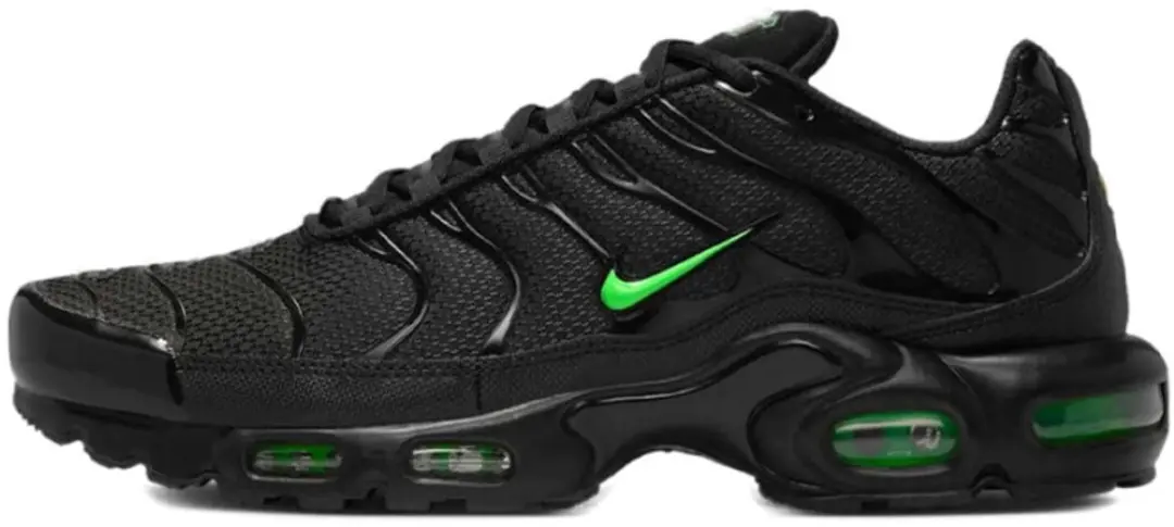 Nike Air Max Plus Black Green Strike