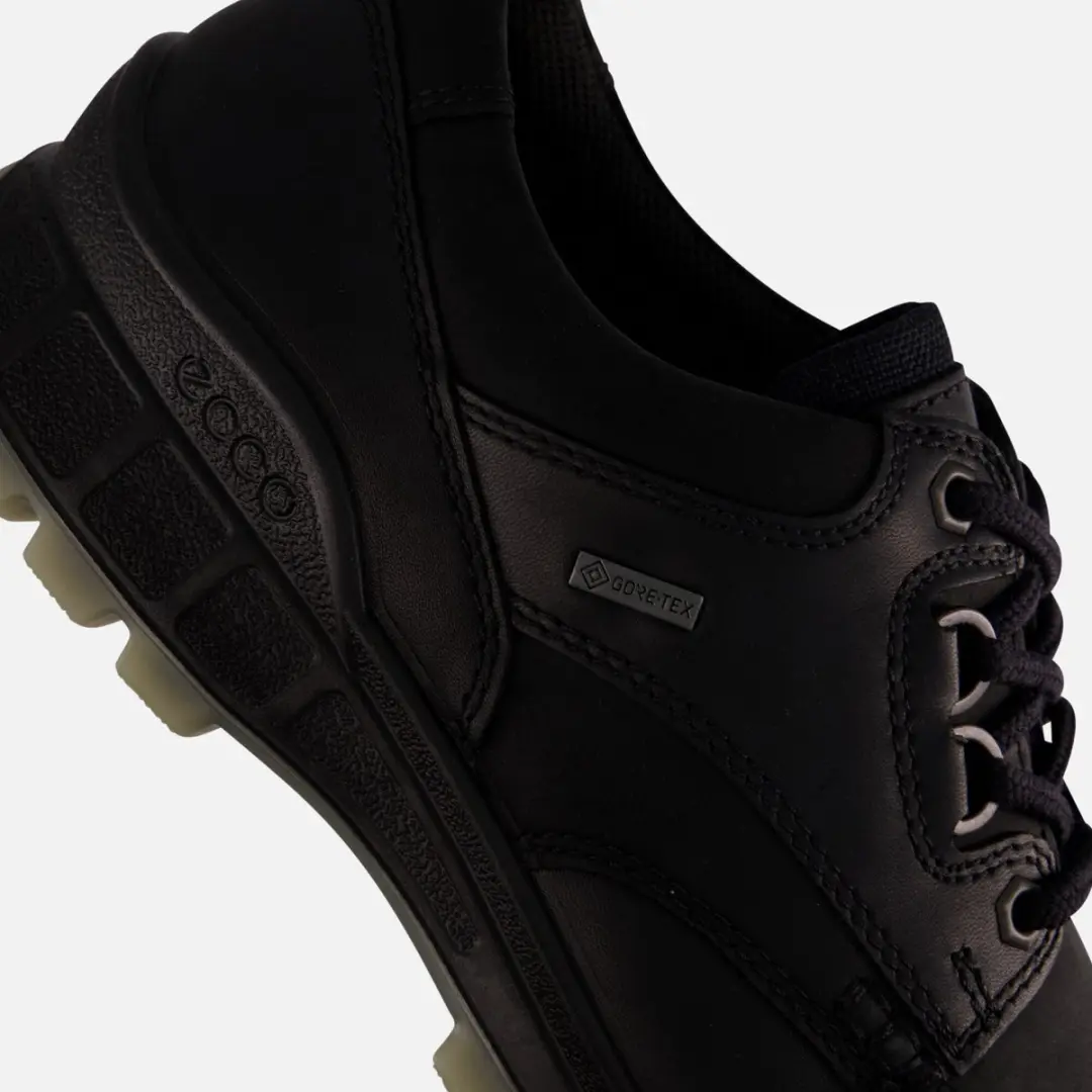 ECCO Track 25 M Schoenen - Zwart