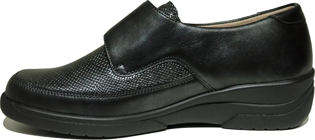 Solidus -Dames - zwart - lage gesloten schoenen - maat 39.5