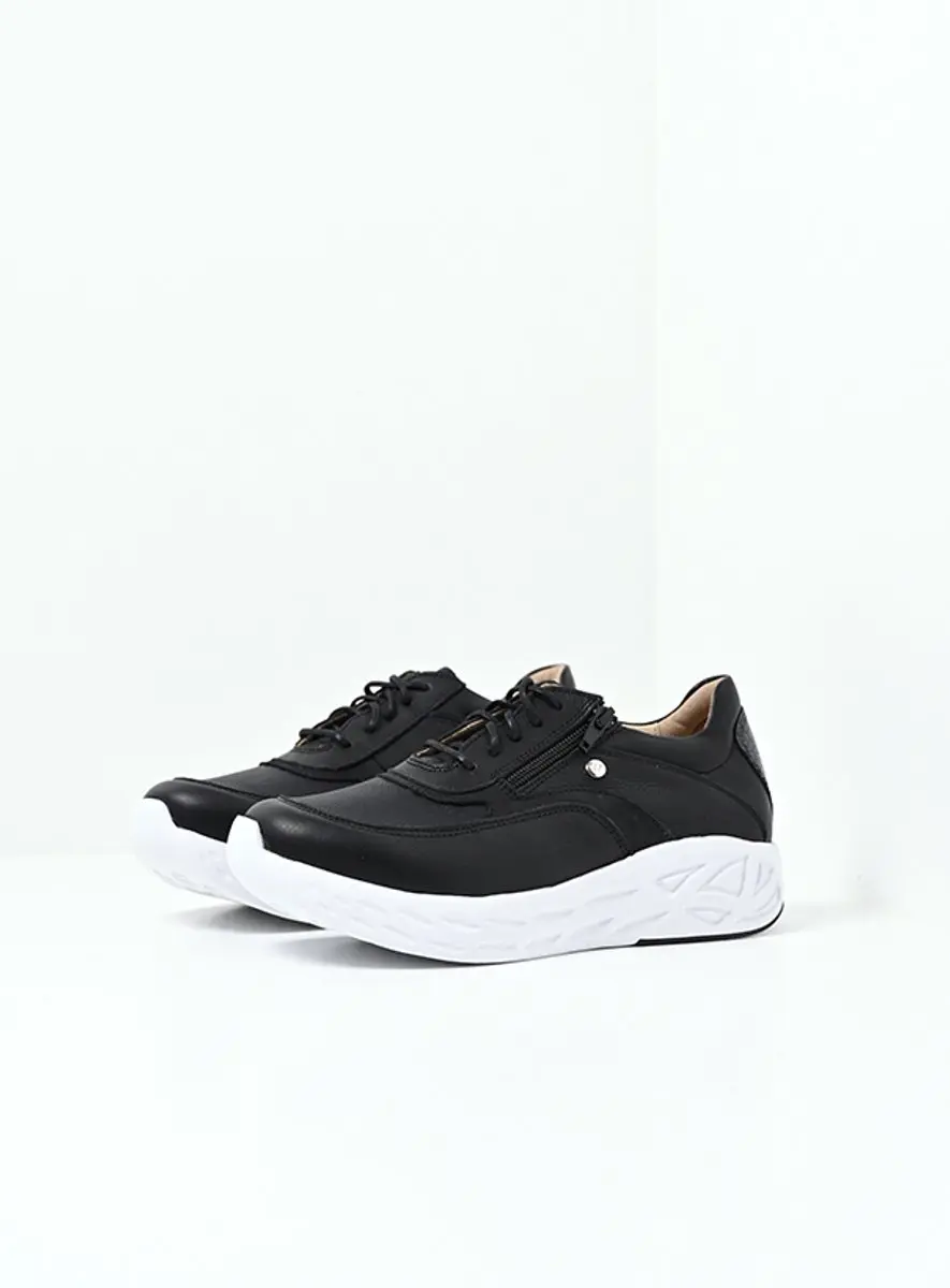 Wolky Dames Sneakers 05703 Vitality S2F - Zwart