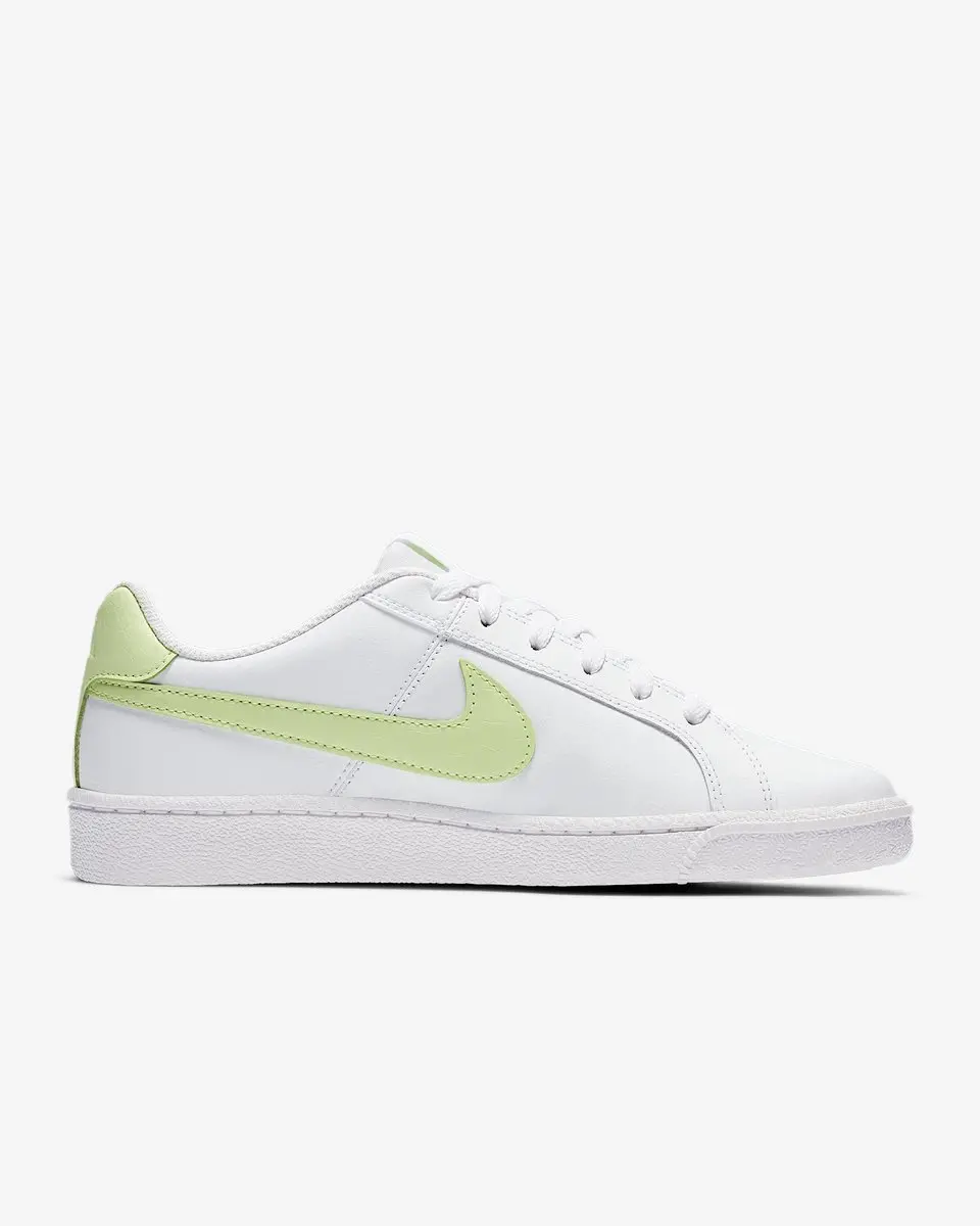 Nike Court Royale