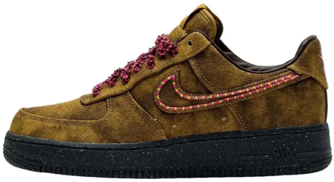 Nike Air Force 1 Low '07 QS Boucle Desert Moss Fierce Pink