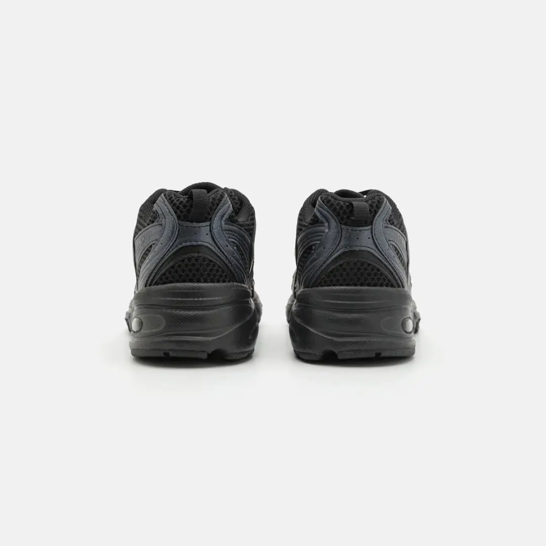 New Balance 530 Sneakers - 44 - White Gray Navy - afbeelding 6 van 6