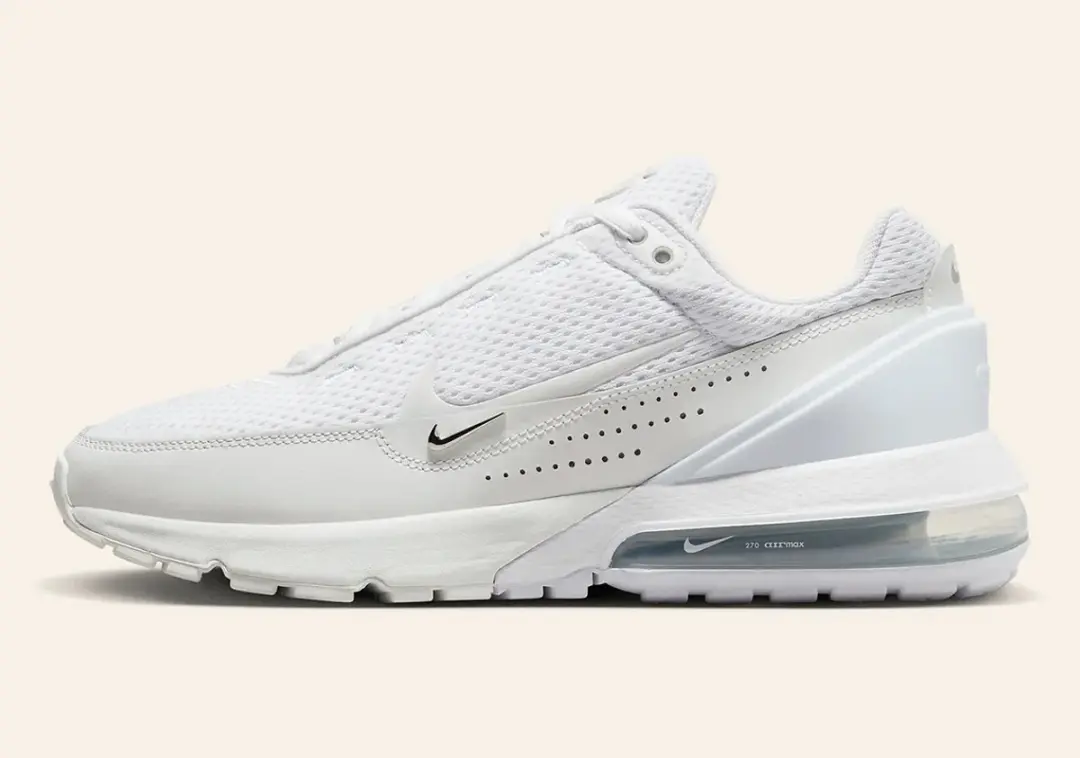NIKE AIR MAX PULSE SNEAKER MAAT 42