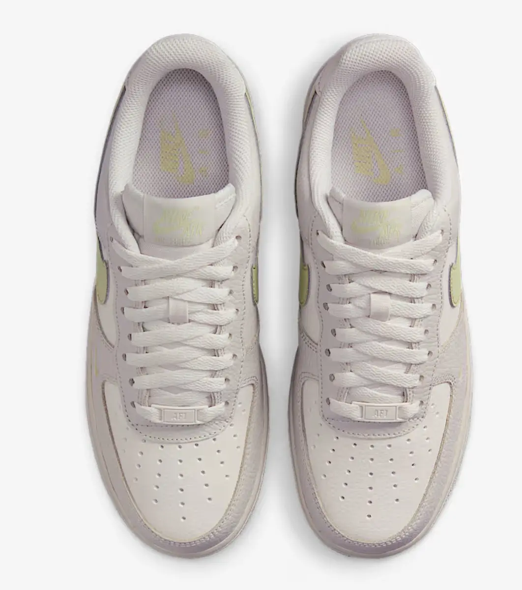 Nike Air Force 1 '07 Dames Sneakers - Maat 39 - Wit/Grijs/ Groen