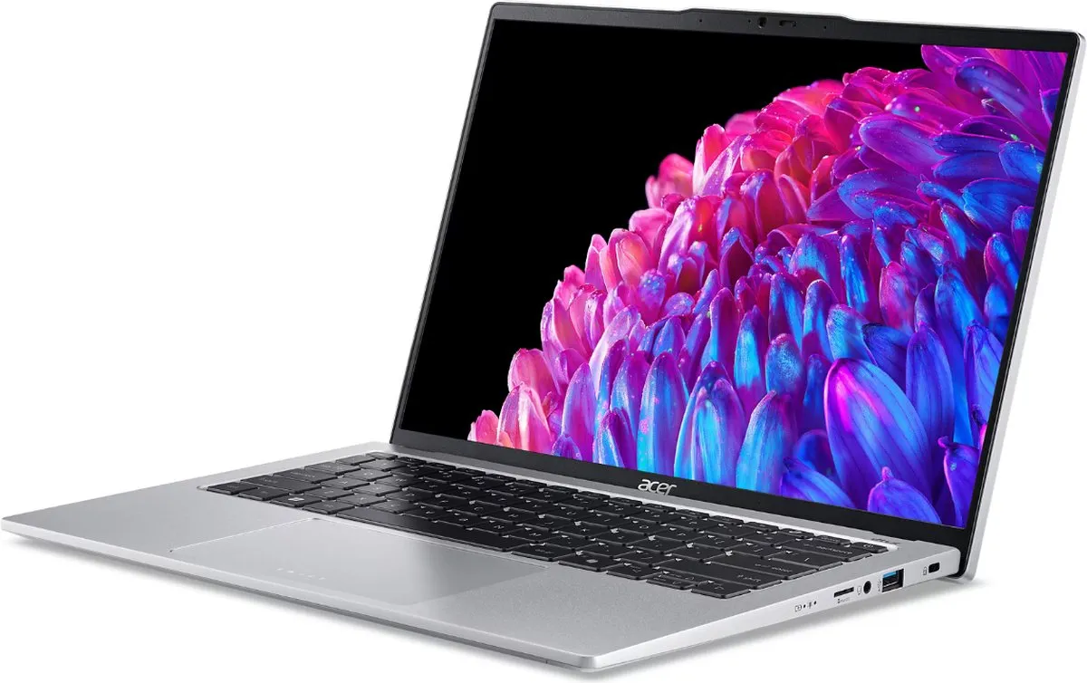 Acer Swift Go 14 SFG14-73-58X3 Laptop - 16GB 512GB
