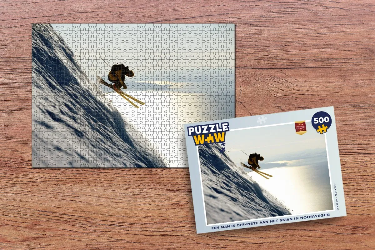 PuzzleWow Legpuzzel Een man is off-piste aan het skiën in Noorwegen - 500 Stukjes - Multicolor