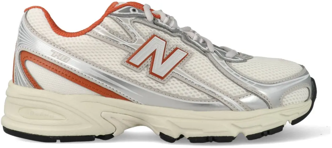 New Balance 740