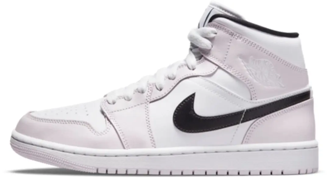 Air Jordan 1 Mid 'Barely Rose' maat .