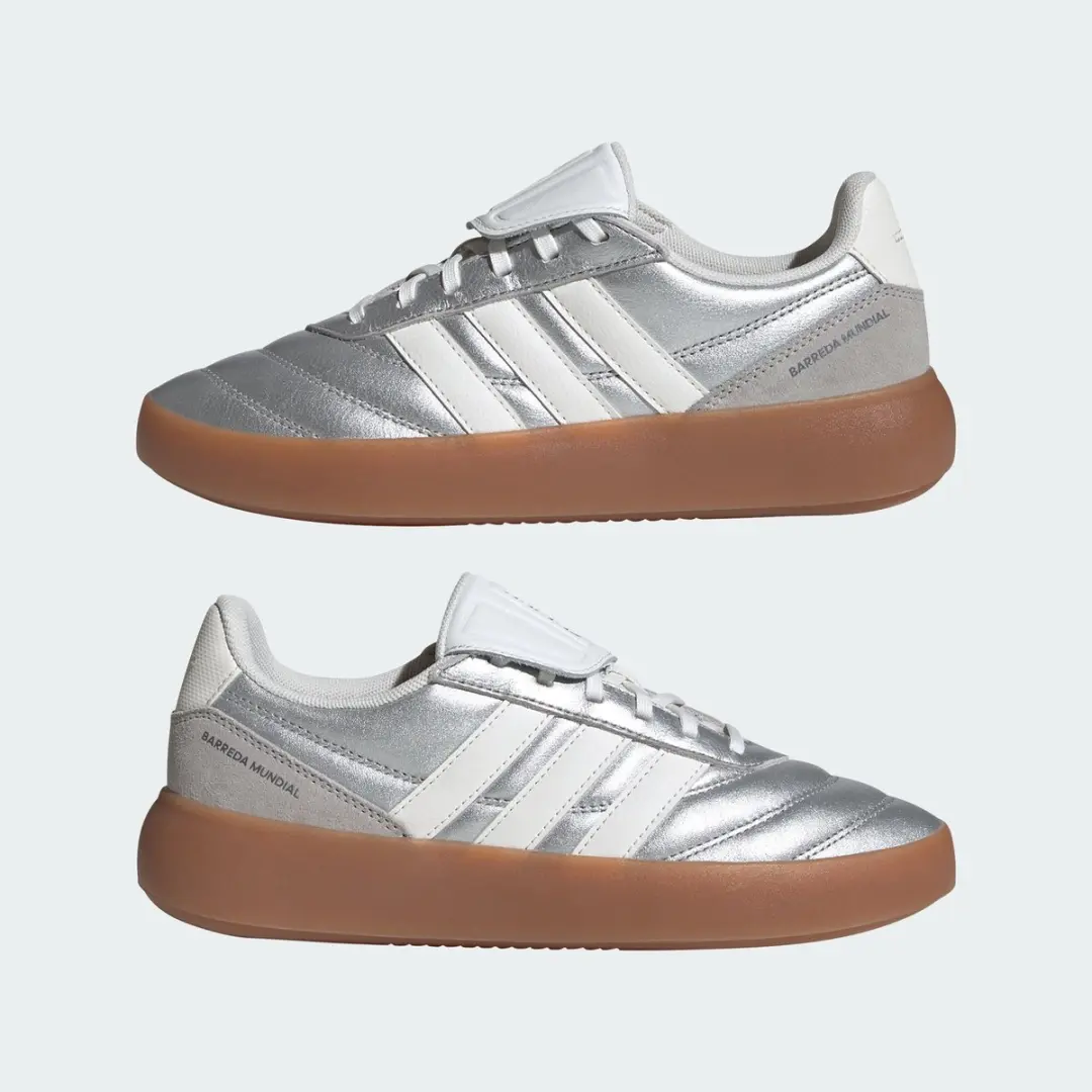 Adidas Barreda Mundial Schoenen OOZ70 - Dames - Zilver