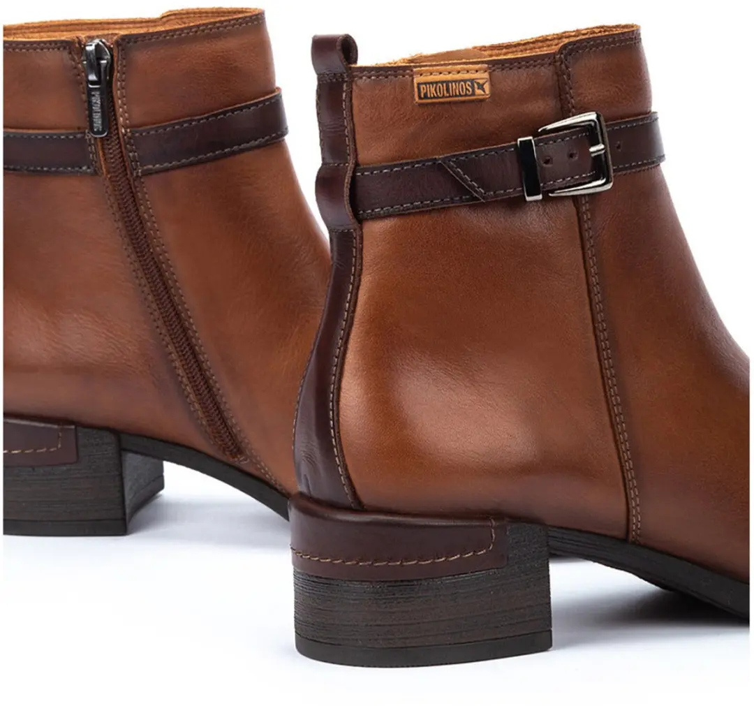 Pikolinos Malaga W6W-8622C1 Dameslaarzen - Chocolade 36
