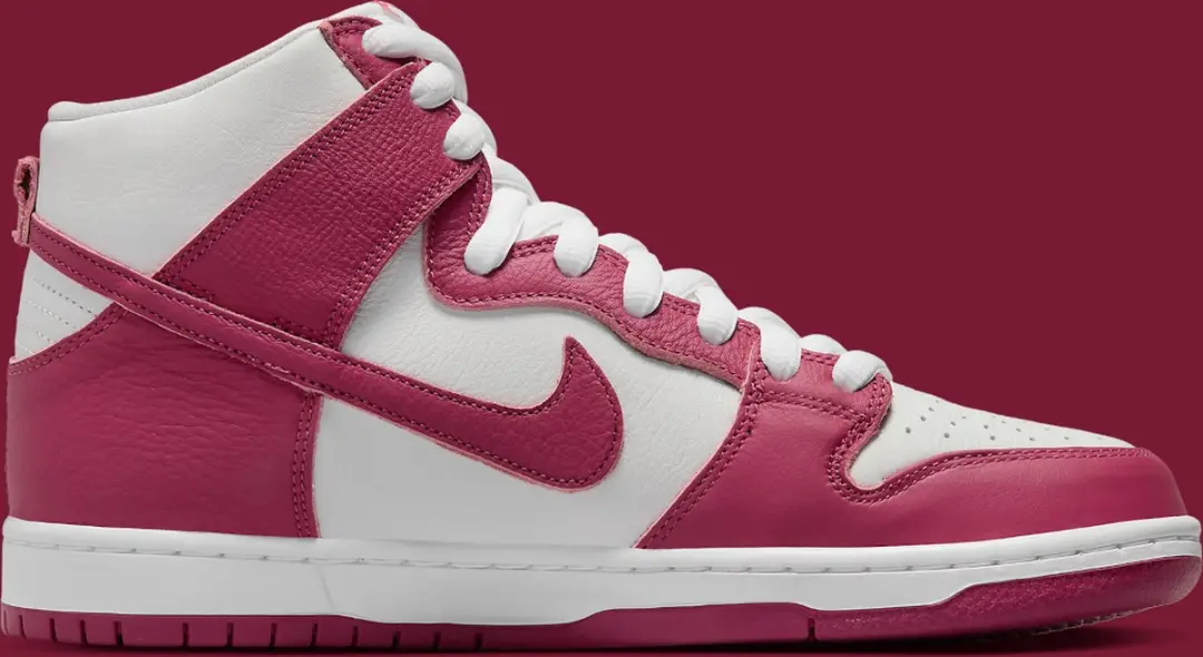 "Sneakers Dunk High PRO IS ""Sweet Beet"""