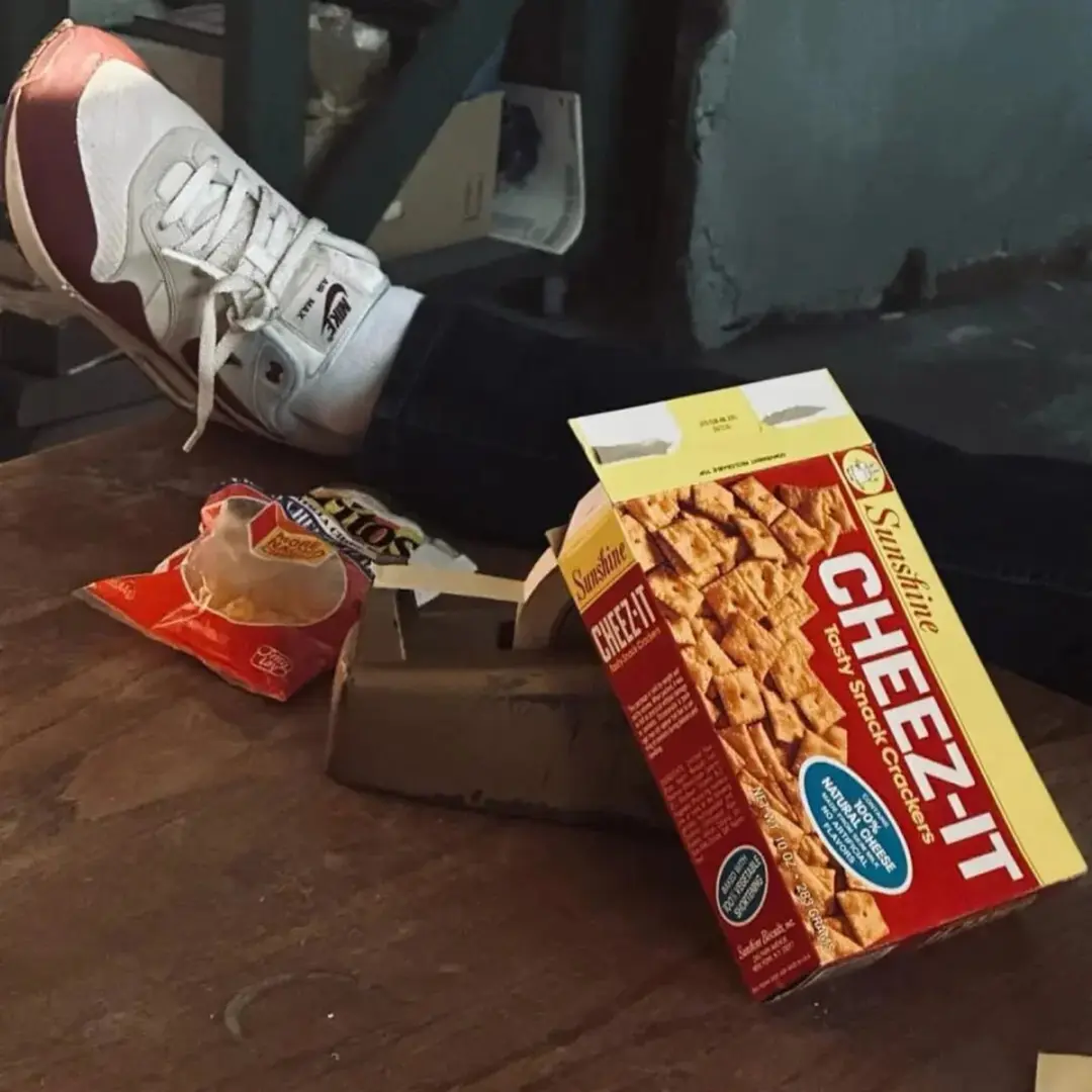 Nike Air Max 1 '87 Stranger Things Steve Harrington - 35.5 - afbeelding 3 van 6