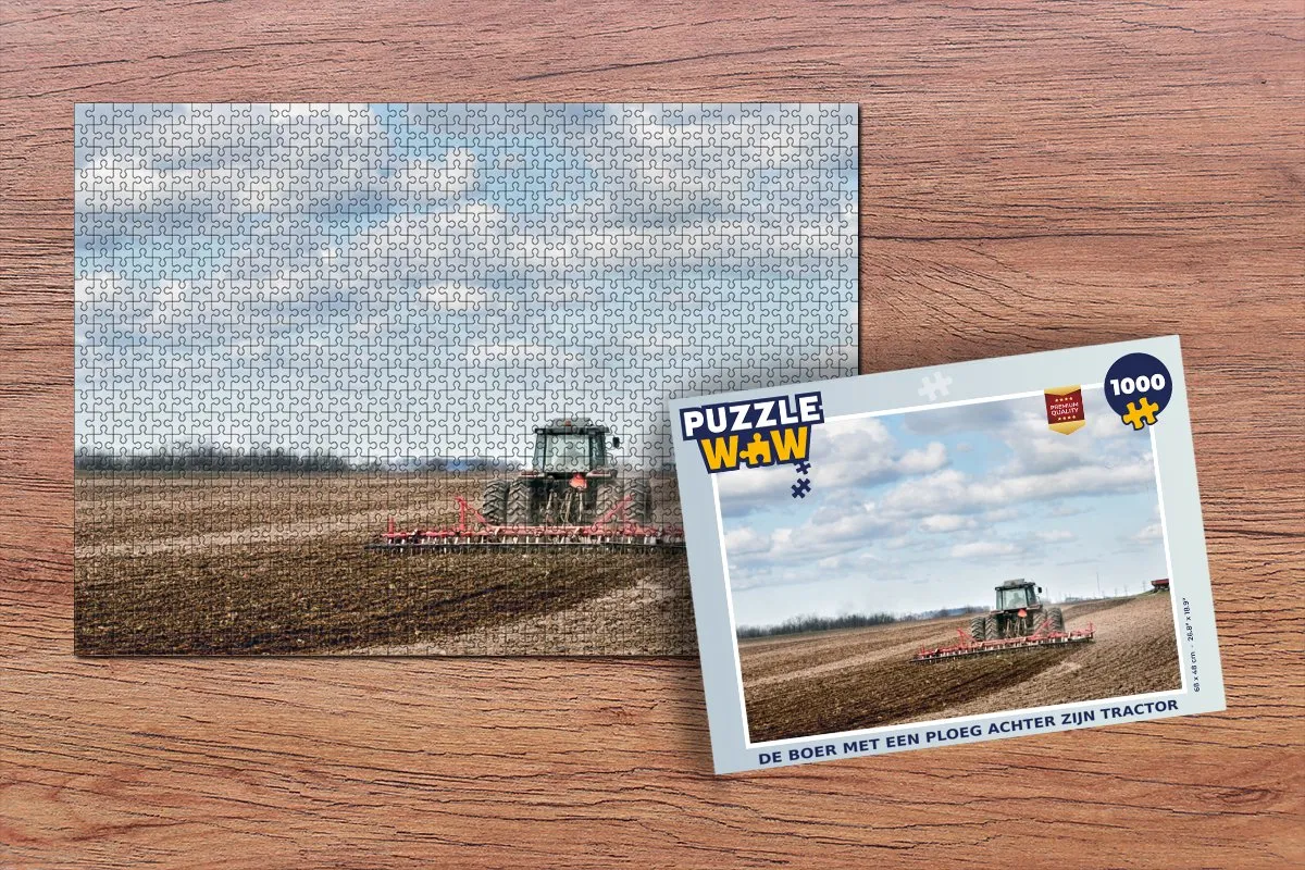 PuzzleWow Legpuzzel De boer met een ploeg achter zijn tractor