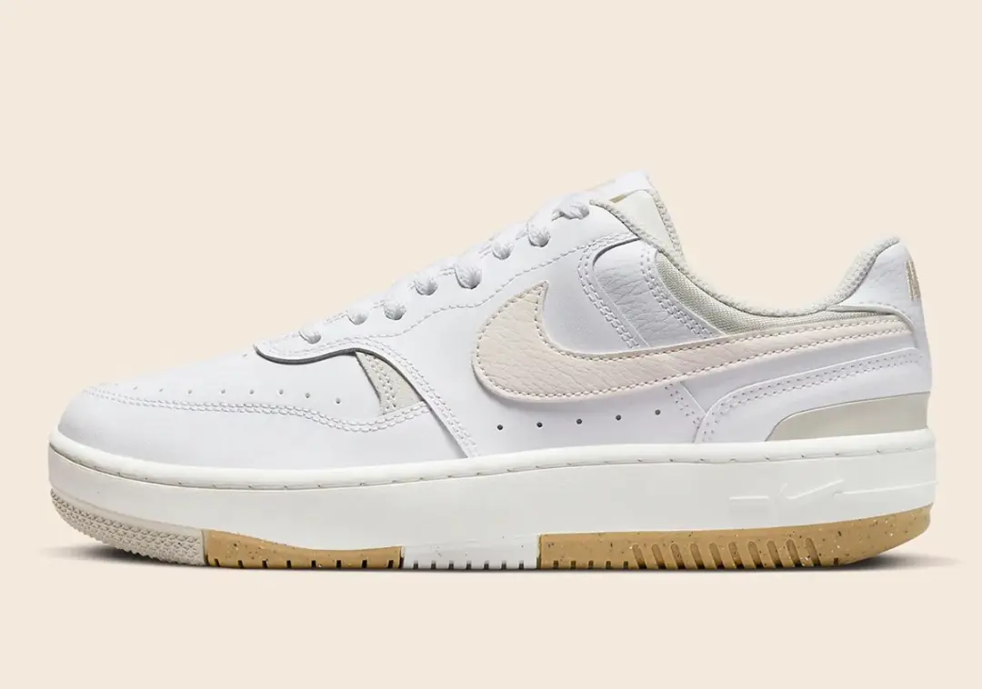 Nike sneakers maat 44