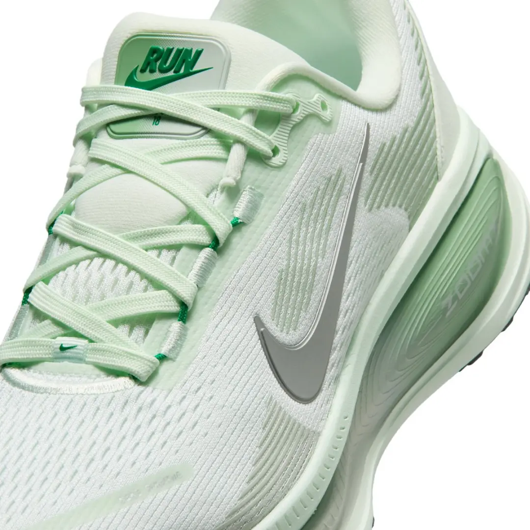 Nike Vomero 18 Dames Hardloopschoenen HM6804-300 - Groen