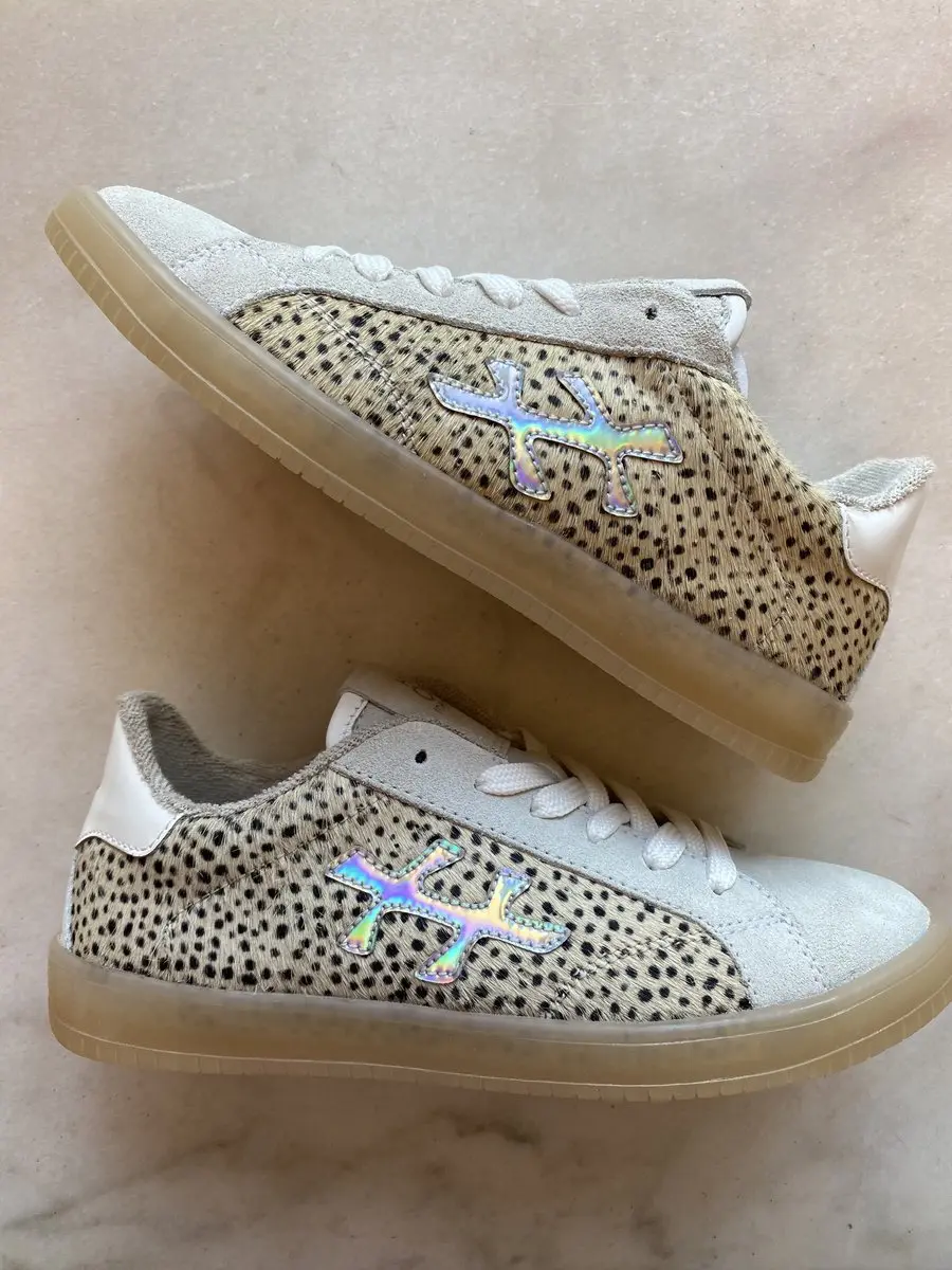 Hip sneaker laag cheetah maat 36