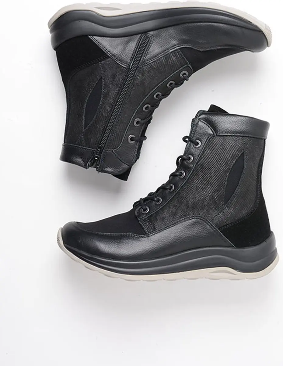 Wolky Ellon SF Hoge Veterschoenen - Zwart Combi Stretchleer