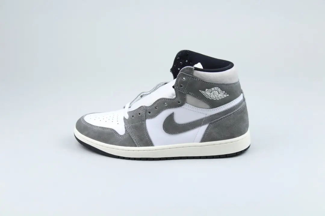 Air Jordan 1 Retro High OG 'Washed Black' maat 47