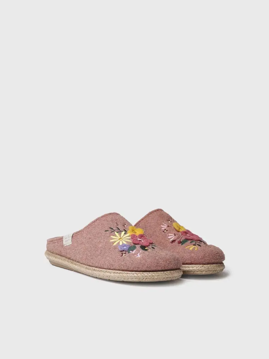 Damesslippers van vilt met bloemen