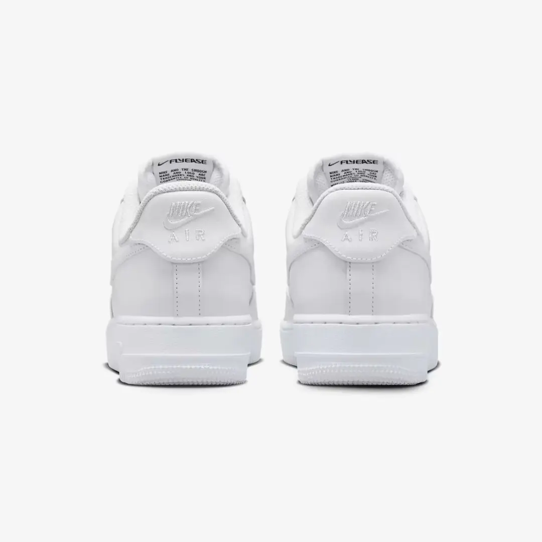 Nike Air Force 1 '07 FlyEase Sneakers - Triple White - afbeelding 4 van 6