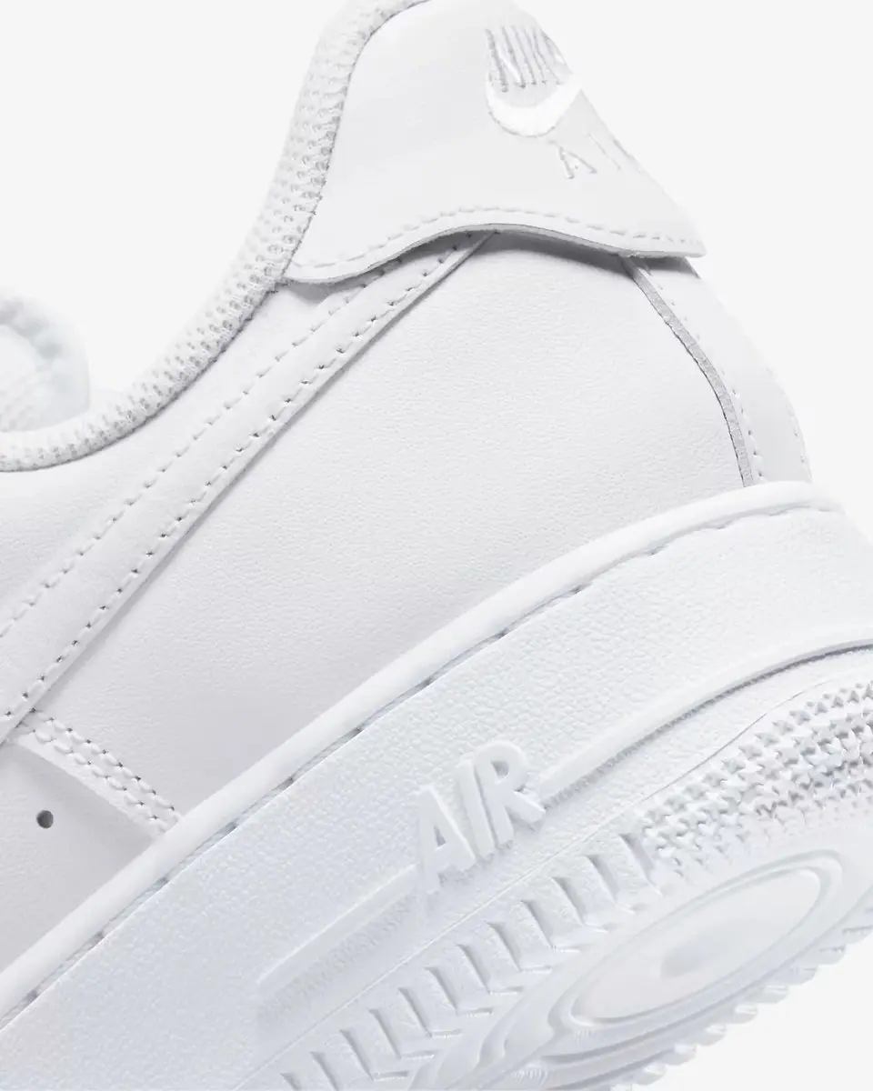 Nike Air Force 1 '07 FlyEase Sneakers - Triple White - afbeelding 6 van 6